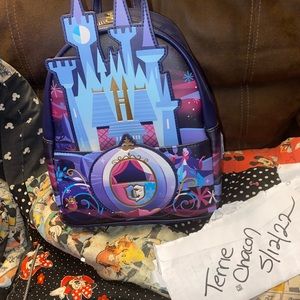 BNWT Cinderella castle loungfly bag with wallet
